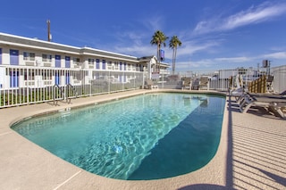 Motel 6 Phoenix, AZ - Airport - 24th Street