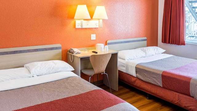 2 Queen Beds | ADA/RI Shower/Mini Fridge