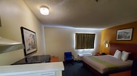 Studio 6 Extended Stay - Richmond, VA - I-64 West