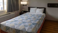 Motel 6 Lufkin, TX