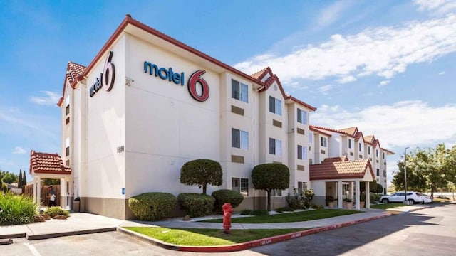 Motel 6 Dixon, CA