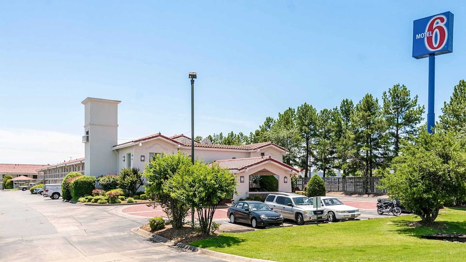 Motel 6 North Little Rock, AR - McCain, North Little Rock, North Little Rock