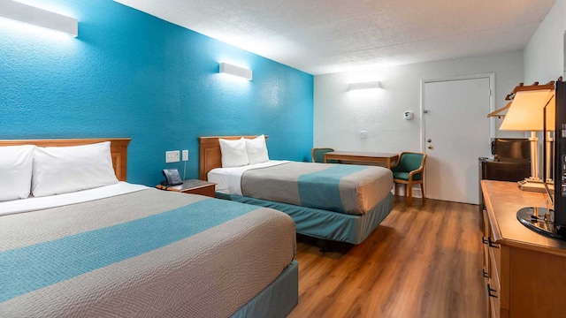 2 Full Beds | Non-Smoking, Micfridge