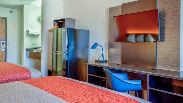 2 Queen Beds | Non-Smoking, Kitchen 