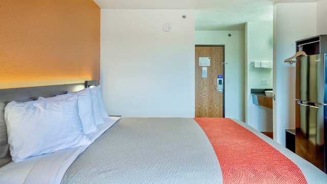 1 King Bed | Non-Smoking, Mini Fridge