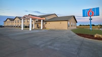 Motel 6 Percival, IA