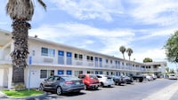 Motel 6 Westminster, CA - South - Long Beach Area