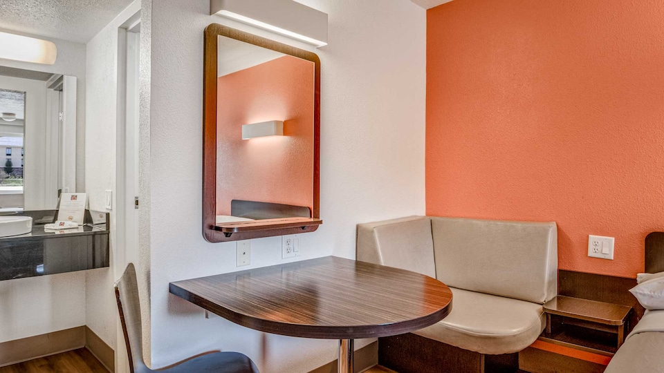 Motel 6 Youngstown, OH, Youngstown, Youngstown