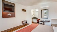 Motel 6 Youngstown, OH