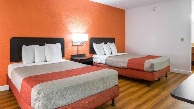 2 Full Beds | Non-Smoking