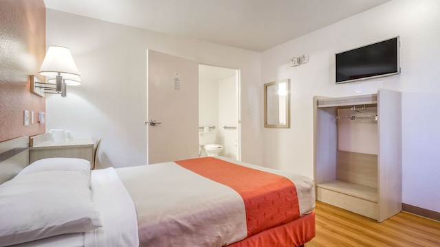 1 Cama completa | ADA/BAÑERA/Microondas