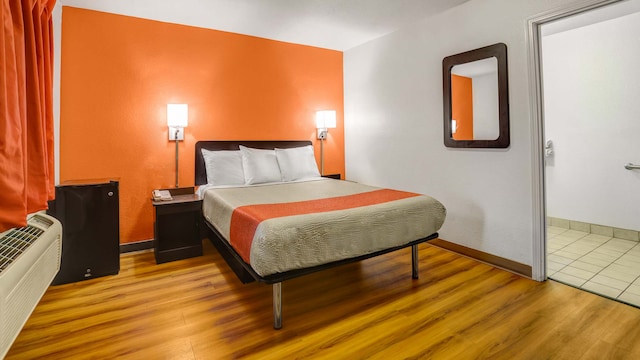 1 Full Bed | Mob Acc RI Shwr Nsmk Micfridge