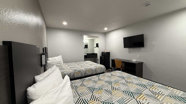 2 Queen Beds | Micfridge, Smoking