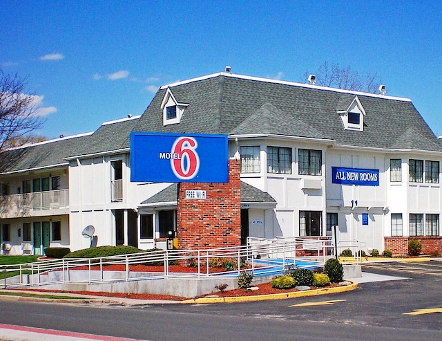 Motel 6 Enfield, CT - Hartford