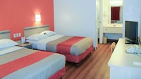 Motel 6 Enfield, CT - Hartford