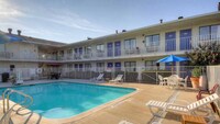 Motel 6 San Antonio, TX - Six Flags Fiesta TX/La Cantera Area