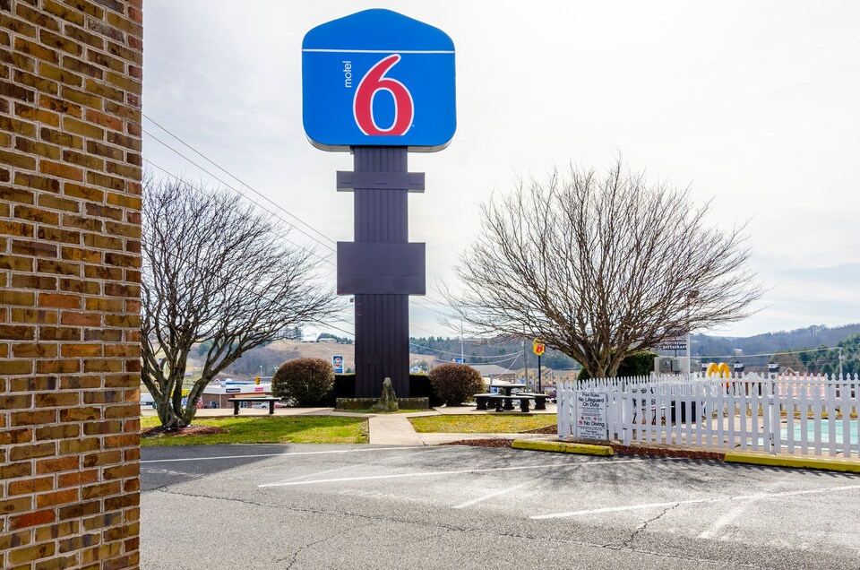 Motel 6 Hillsville, VA, Hillsville, Hillsville
