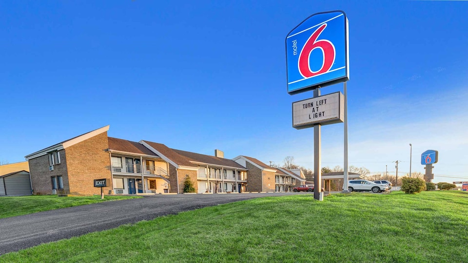 Motel 6 Hillsville, VA, Hillsville, Hillsville