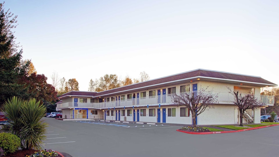 Motel 6 Troutdale, OR - Portland East, Troutdale, Troutdale