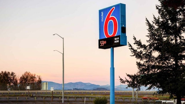 Motel 6 Troutdale, OR - Portland East