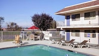 Motel 6 Troutdale, OR - Portland East