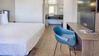 Motel 6 Lancaster, CA