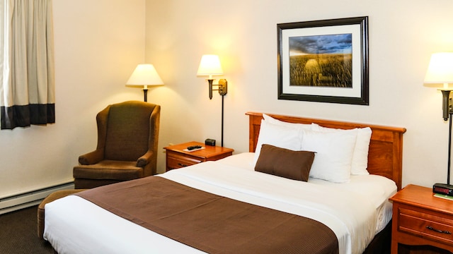 1 King Bed | Non-Smoking, Kitchen