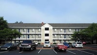 Motel 6 Greensboro, NC - I-40