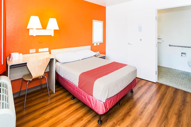 1 Full Bed | ADA/Tub