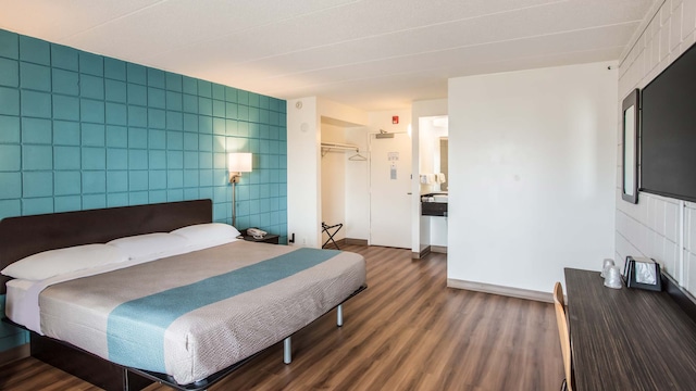 1 QUEEN BED | NON-SMOKING