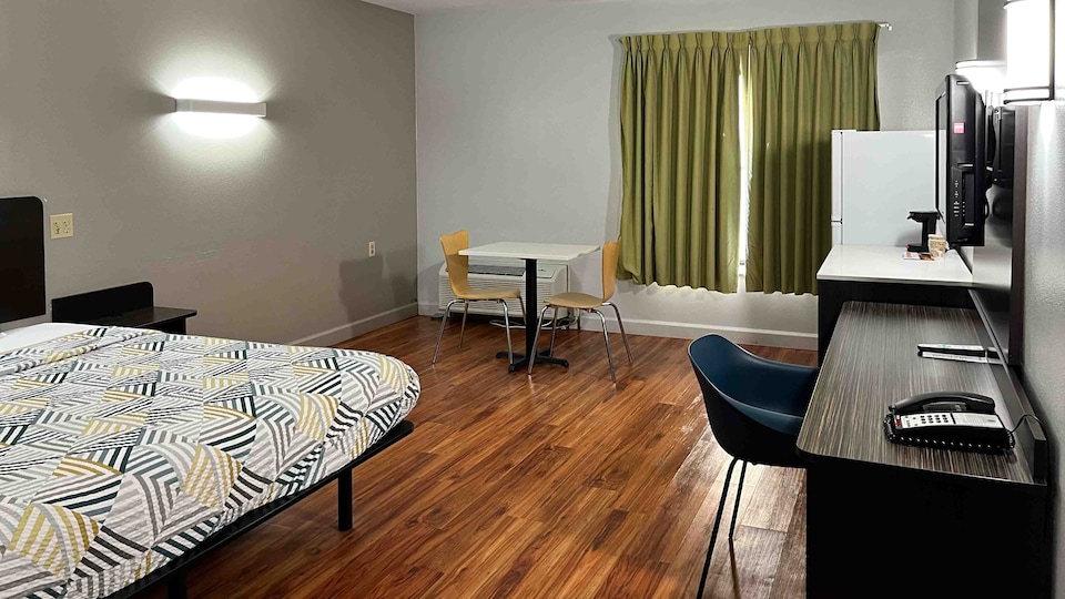 Studio 6 Suites Springfield, OH, Springfield_OH, Springfield