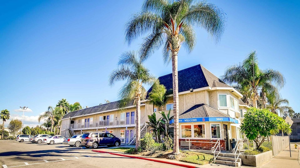 Motel 6 Riverside, CA - South, Riverside_g6, Riverside