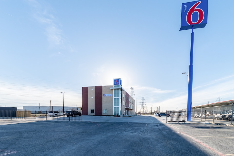 Motel 6 Fort Worth, TX - North - Saginaw, Fort Worth_g6, Fort Worth
