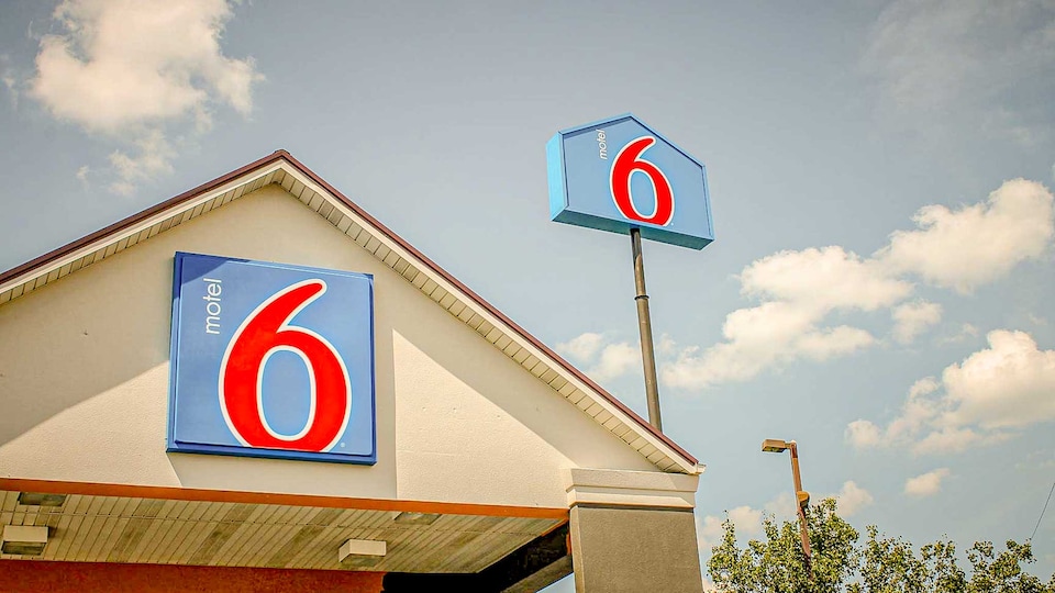 Motel 6 Knoxville, TN - East, C37914, Knoxville TN
