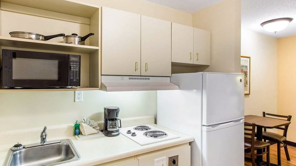 Studio 6 Extended Stay - Myrtle Beach, SC, C29577-6, Myrtle Beach SC