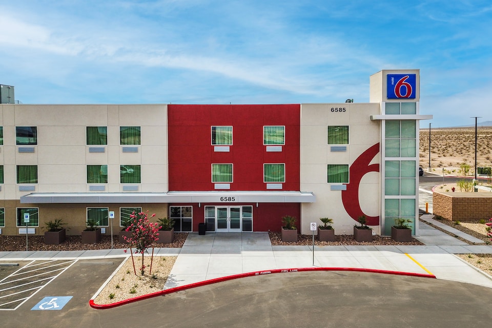 Motel 6 Las Vegas, NV - Motor Speedway, C89024, Las Vegas NV