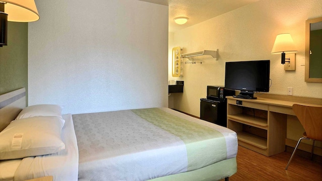 1 CAMA QUEEN | NO FUMADORES, MINI NEVERA