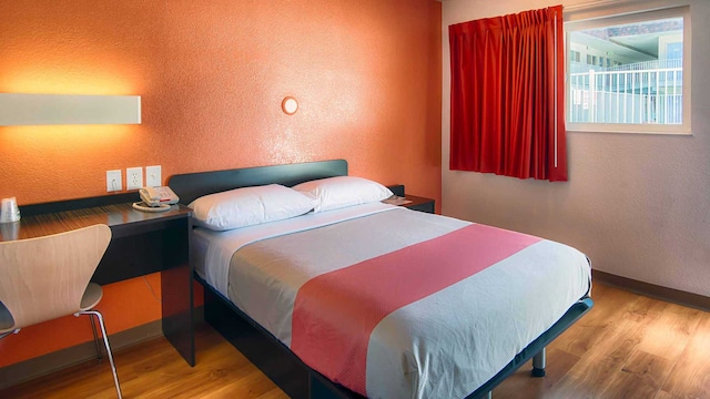 1 Full Bed | ADA/RI Shower/Premium/Micfridge