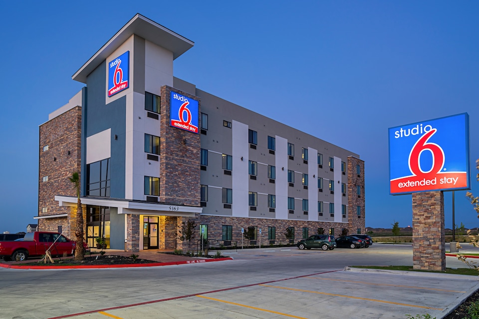 Studio 6 Buda, TX, Buda, Buda