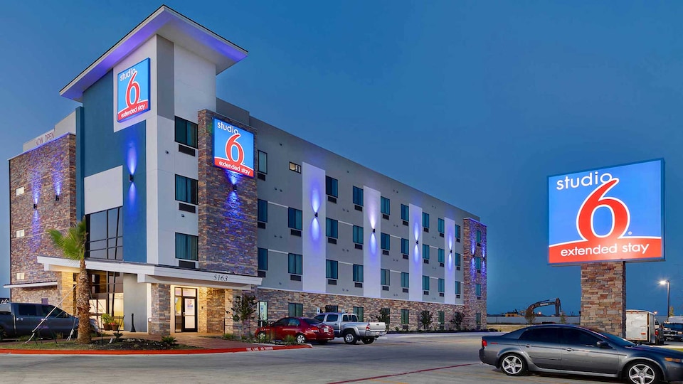 Studio 6 Buda, TX, Buda, Buda