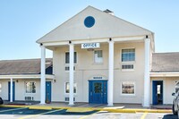 Motel 6 Harrisonburg, VA - South