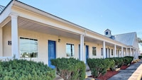 Motel 6 Harrisonburg, VA - South