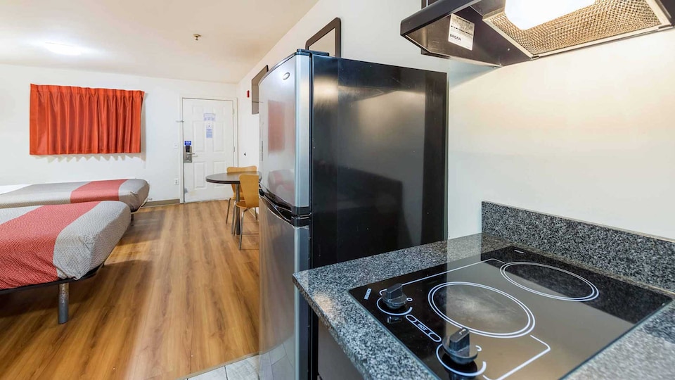 Motel 6 Greenville, SC, Greenville_g6, Greenville