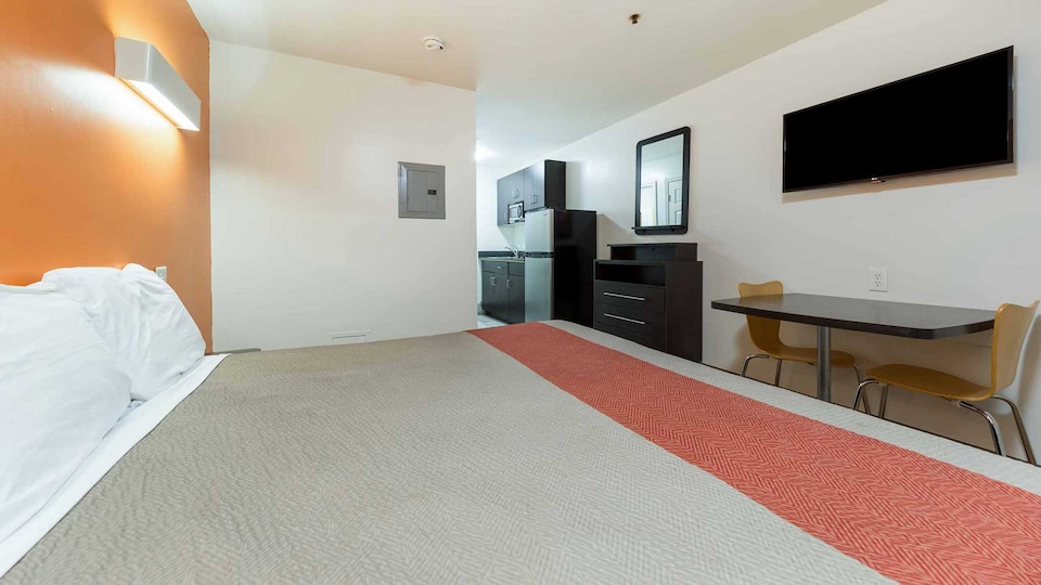 Motel 6 Greenville, SC, Greenville_g6, Greenville