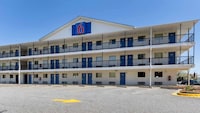 Motel 6 Greenville, SC