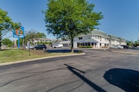 Motel 6 Schiller Park, IL - Chicago O'Hare