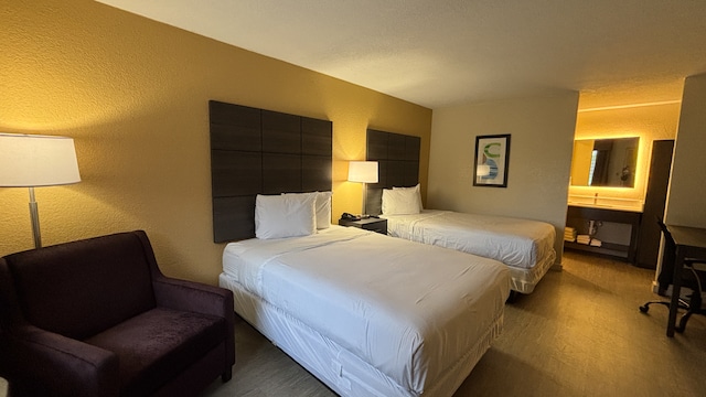 2 Full Beds | Suite, Non-Smoking