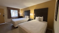 Studio 6 Suites Charlotte, NC-Northlake