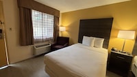Studio 6 Suites Charlotte, NC-Northlake