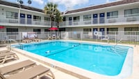 Motel 6 Jacksonville, FL - Orange Park
